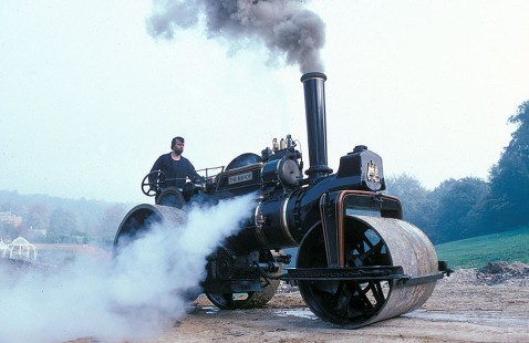 79DM - Steam Roller