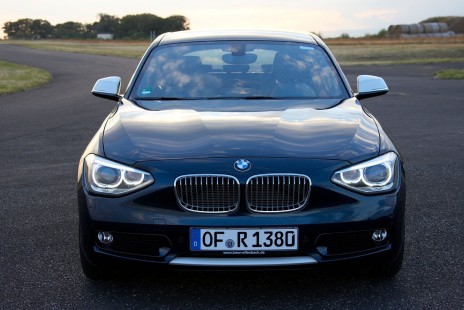 BMW-118i-5-2012-02