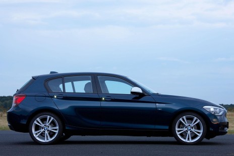 BMW-118i-5-2012-06