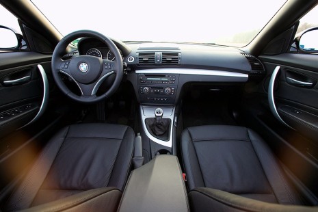 BMW-120i-Cabrio-2008-36
