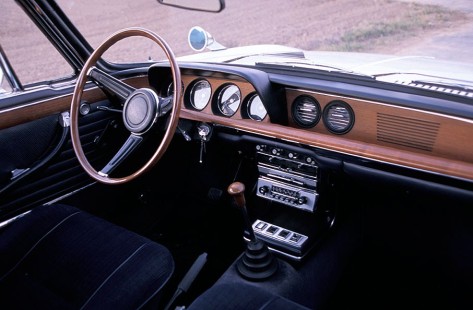 BMW-2000CS-1965-33