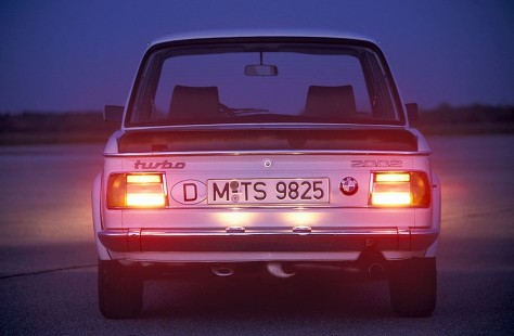 BMW-2002turbo-1973-03