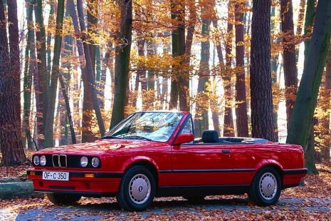 BMW-318i-Cabrio-1990-01