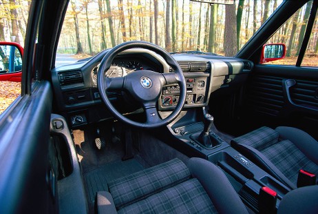 BMW-318i-Cabrio-1990-22