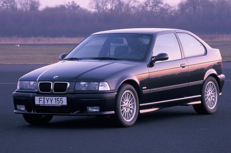 BMW-318ti_compact-1994-04