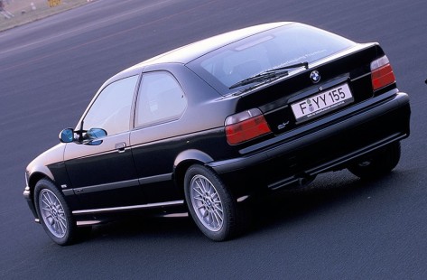 BMW-318ti_compact-1994-08