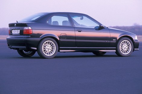 BMW-318ti_compact-1994-09