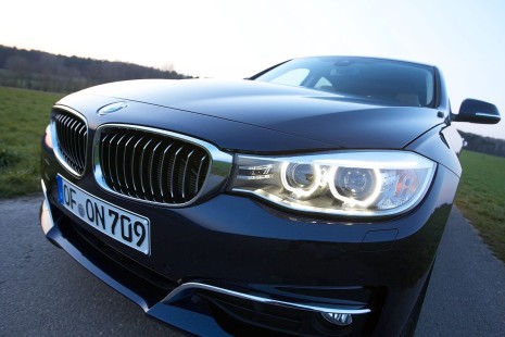 BMW-320d-GT-2015-19