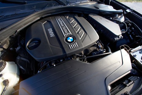 BMW-320d-GT-2015-41