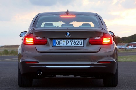 BMW-320d-Limo-2012-06