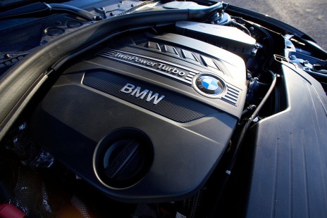 BMW-320d-Limo-2012-26