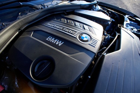 BMW-320d-Limo-2012-27