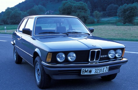 BMW-323i-1978-10