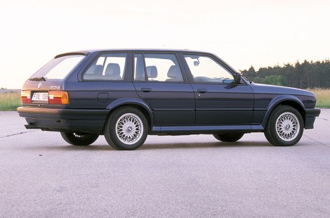 BMW-325iXtouring-1985-01