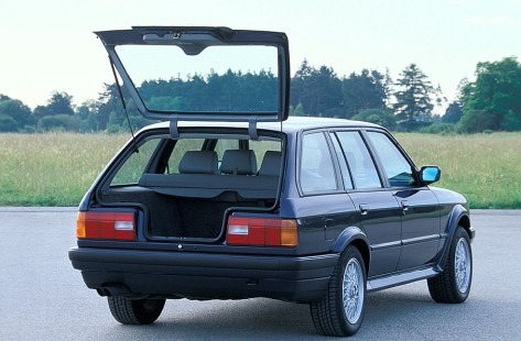 BMW-325iXtouring-1985-09