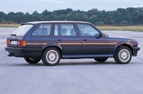 BMW-325iXtouring-1985-11