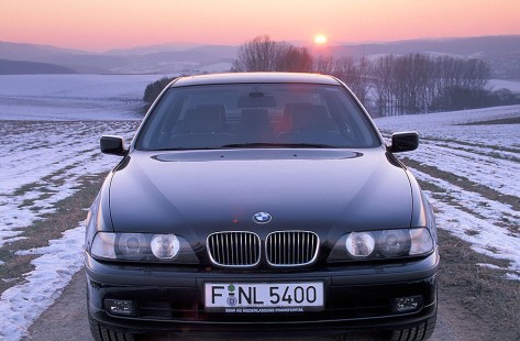 BMW-540i-1996-03