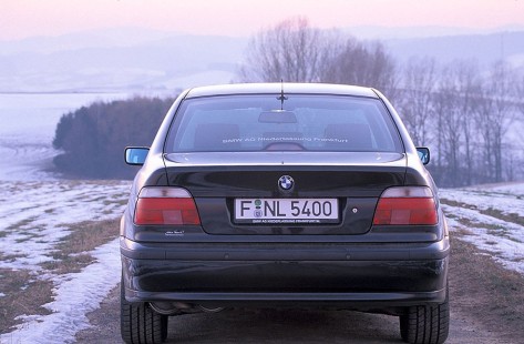 BMW-540i-1996-04