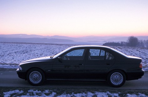 BMW-540i-1996-06