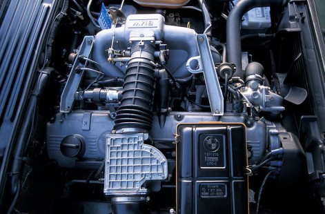 BMW-635CSi-1983-28