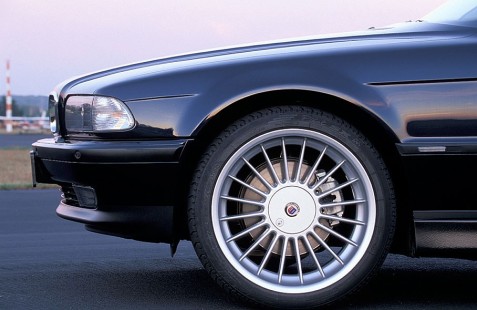 BMW-740i-1996-14