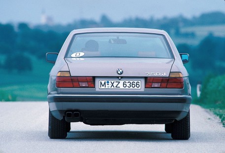 BMW-750iL-1987-06