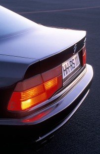 BMW-850i-2004-16