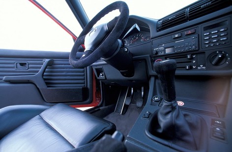 BMW-M3SportEvolution-1990-20