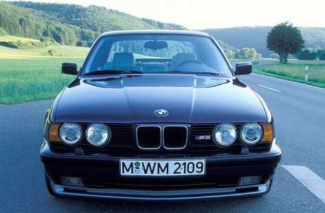 BMW-M5-2002-03