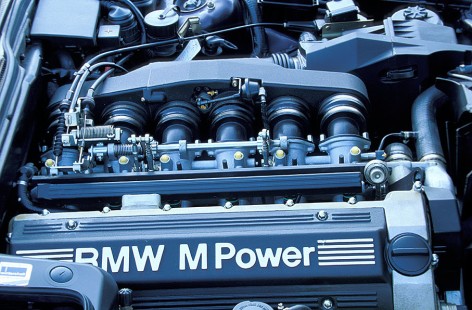 BMW-M5-2002-29