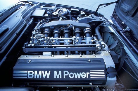 BMW-M5-2002-30