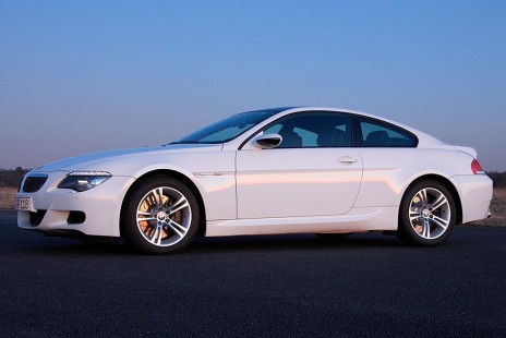 BMW-M6-Coupe-2008-17