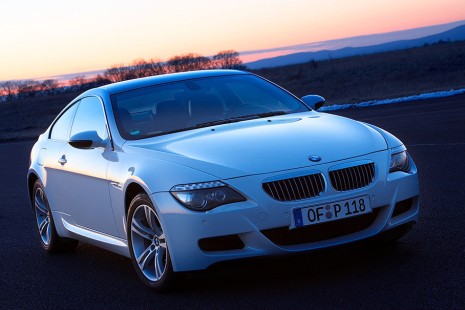 BMW-M6-Coupe-2008-23