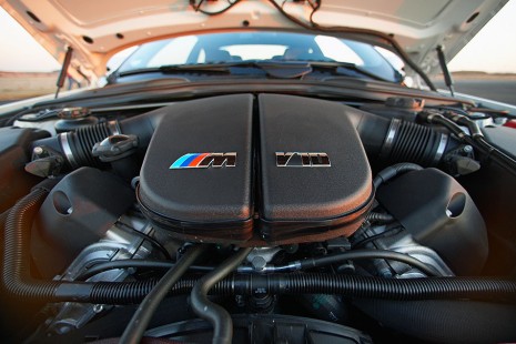 BMW-M6-Coupe-2008-46