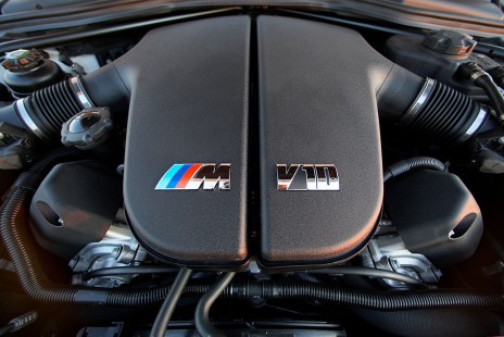 BMW-M6-Coupe-2008-48