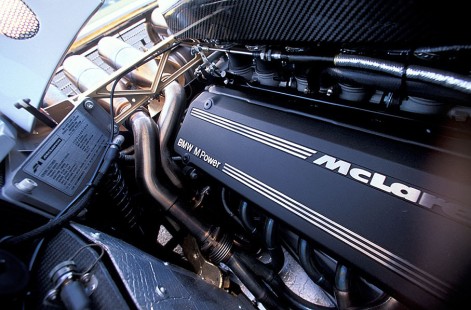 BMW-McLarenF1-1994-15