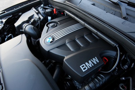 BMW-X1-s20d-2009-26