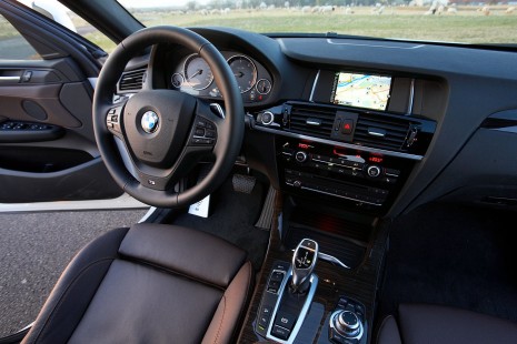 BMW-X4-35d-2015-29