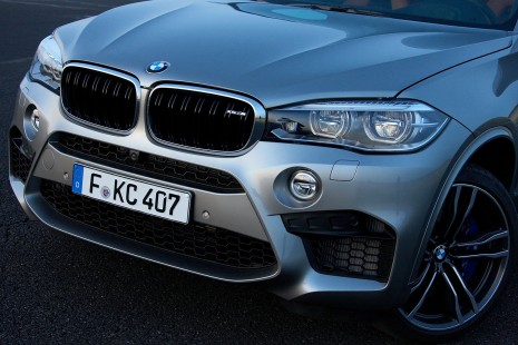 BMW-X5M-2015-19