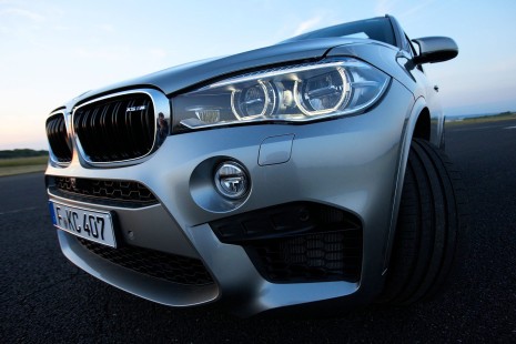 BMW-X5M-2015-23