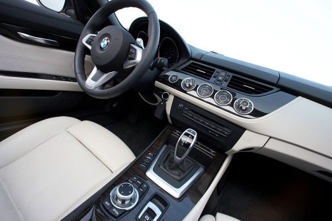 BMW-Z4-Road-35i-2009-105