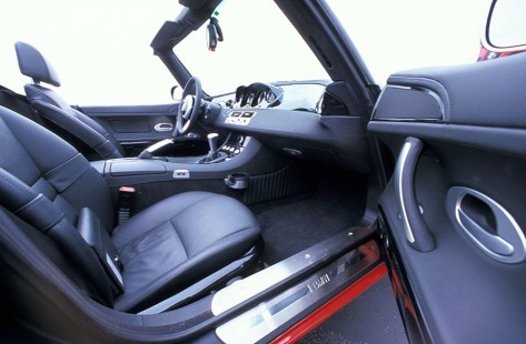 BMW-Z8-Roadster-2000-037