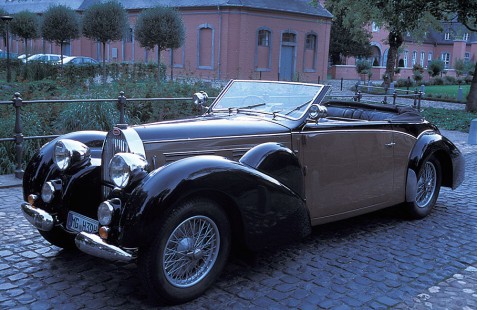Bugatti-Typ57_Roadster-1939