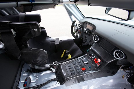 MB-SLS-AMG-GT3-2011-66