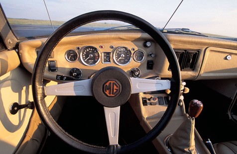 MGB-Roadster-1972-26