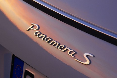 PO-PanameraS-2009-40