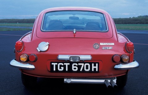 Triumph-GT6-1970-13