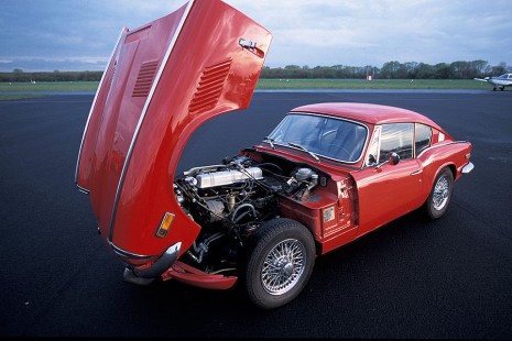 Triumph-GT6-1970-19