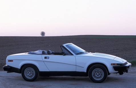 Triumph-TR8-1981-10
