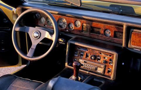 TVR-350i-1988-26